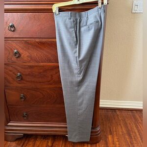 Canali Gray Suit Pants. Size 38 x 32. Matches new suit jacket listed separately.